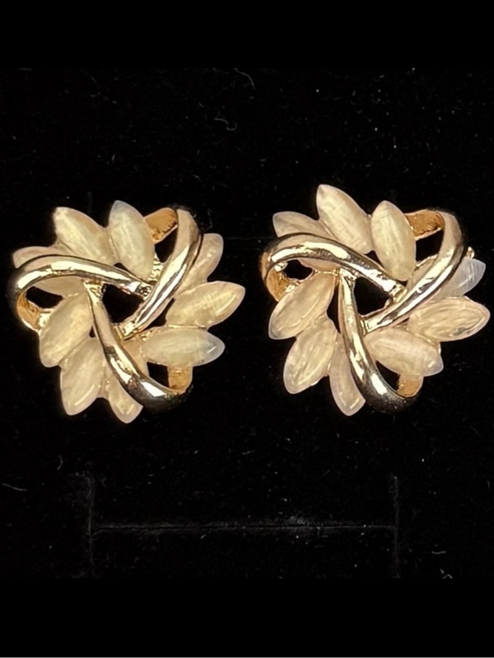 Elegant Goldtone and Cream Leaf Pierced Earrings